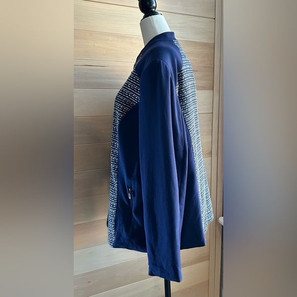 TanJay zip up sweater/jacket  size 18, blue/white with silver specs, 2 pockets - Picture 14 of 14